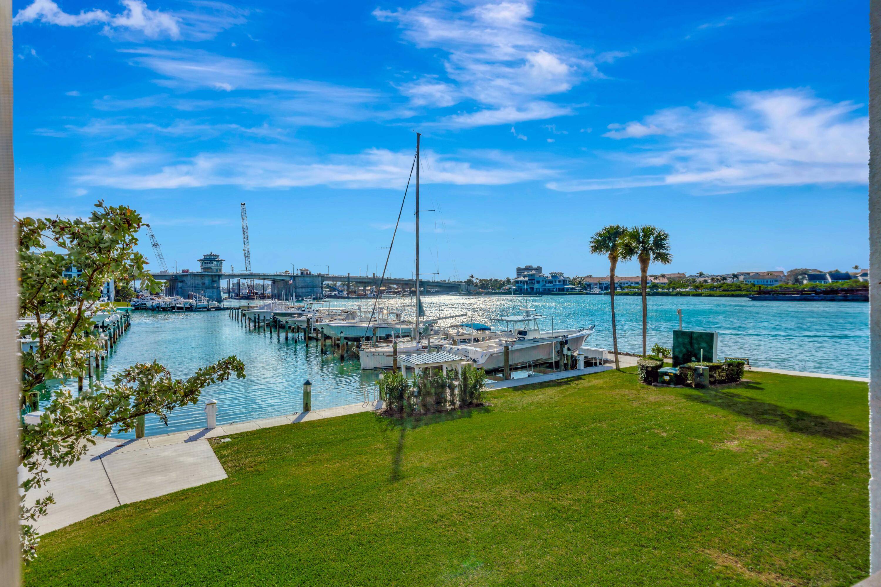 Rare corner unit in the sought after Jupiter Cove.
