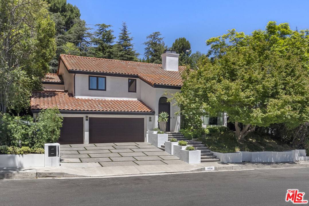 9684 Wendover Dr 5BR Beverly Hills Post Office | B.H.P.O. La