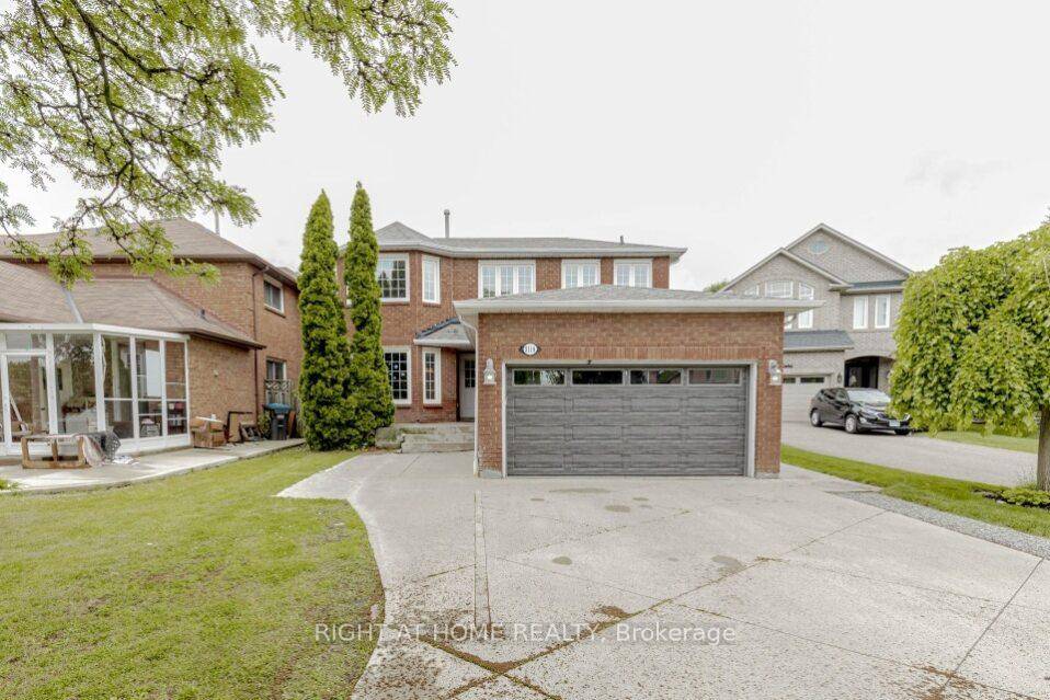 Homes very rarely come available on this picturesque, quiet, child safe cul de sac.