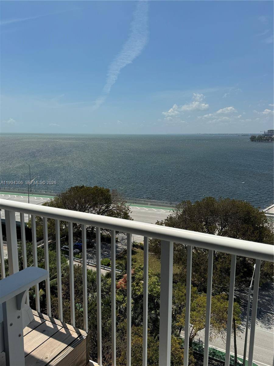 Charming, fully remodeled 1 bedroom, 1.