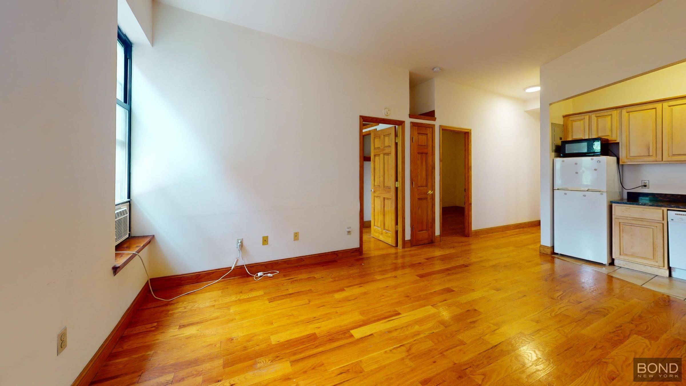 Renovated and spacious 2 bedroom apartment in the heart of Upper West Side.