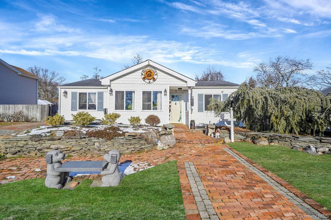 If you ve never felt the love the moment you walked into a home, you will when you come see 15 18th Ave !