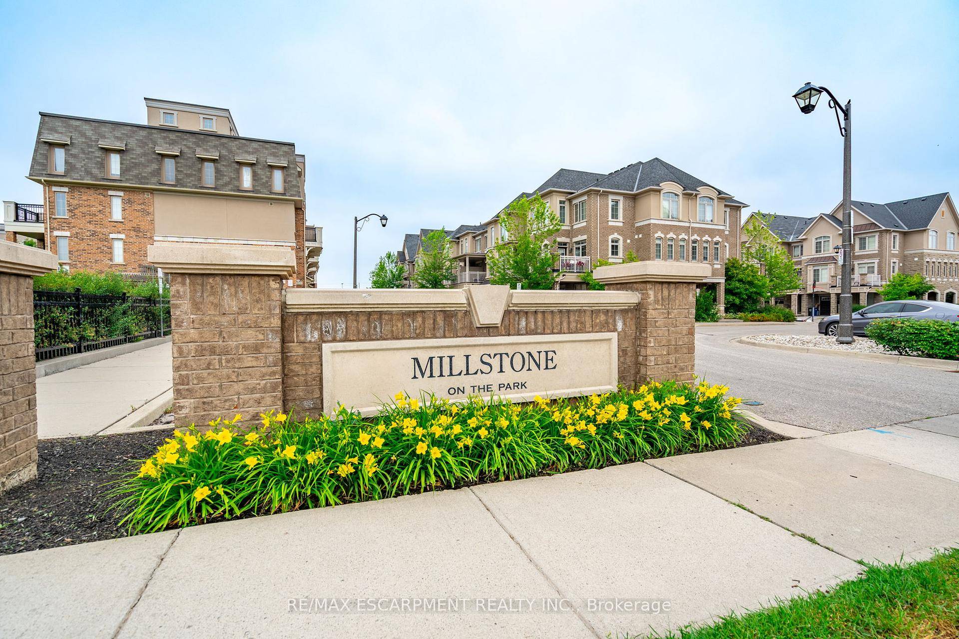 Rare Opportunity at Millstone on the Park to lease a fully upgraded suite with 2 Bedrooms, 2 Bathrooms, 2 PARKING Spaces, and 2 Lockers !