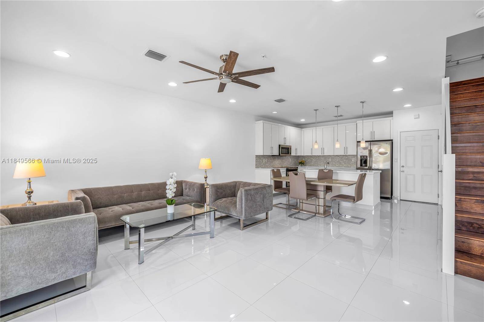 Welcome to WhiteHaus 109 a modern sanctuary at Aventura Place.