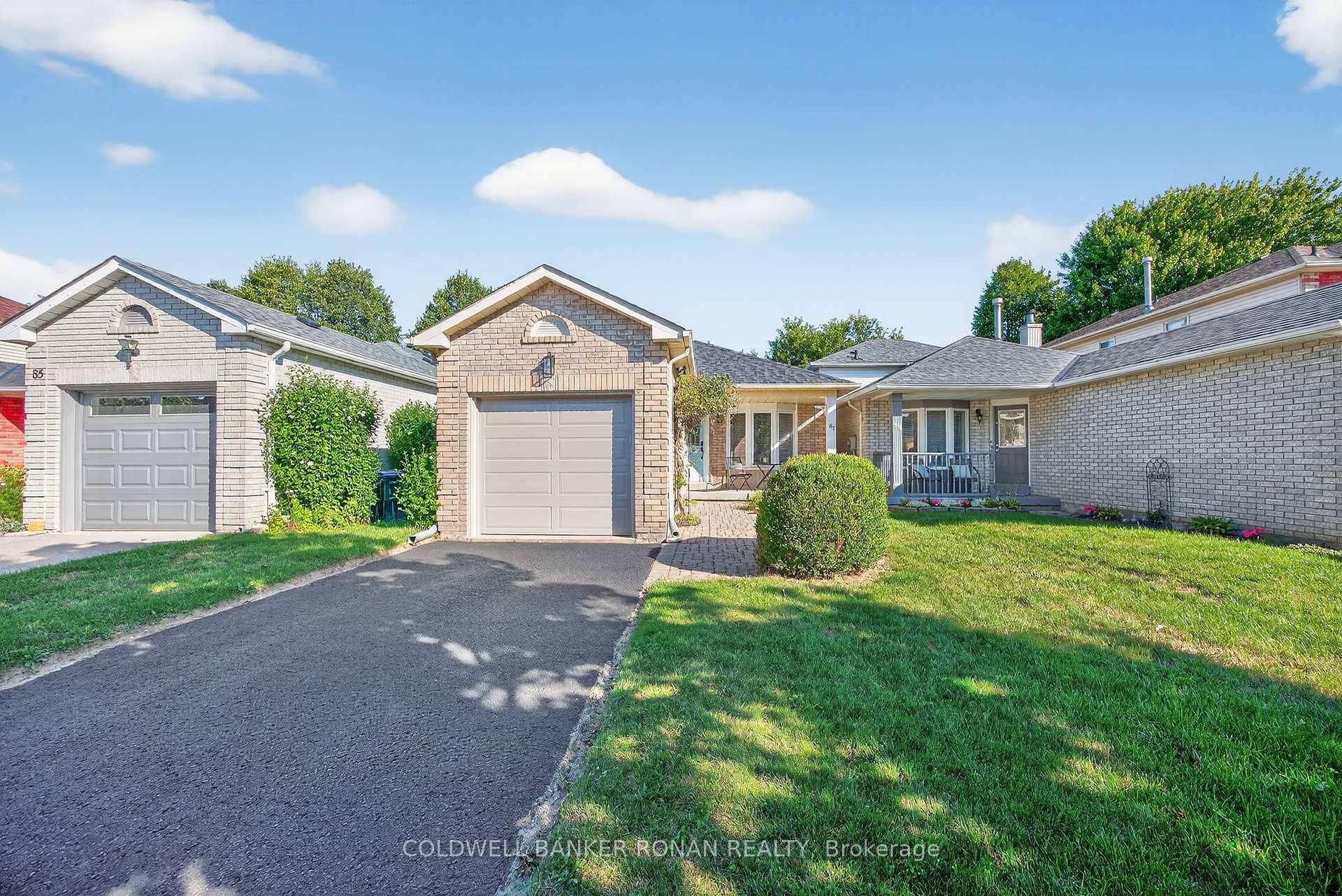 Nestled in one of Alliston's most sought after communities, this charming bungalow is ideal for first time buyers or those looking to downsize.