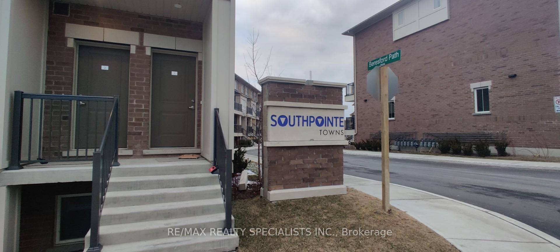 Available From November 15 Immaculate End Unit Upper Level Stacked Townhome In The Heart Of Central Oshawa.
