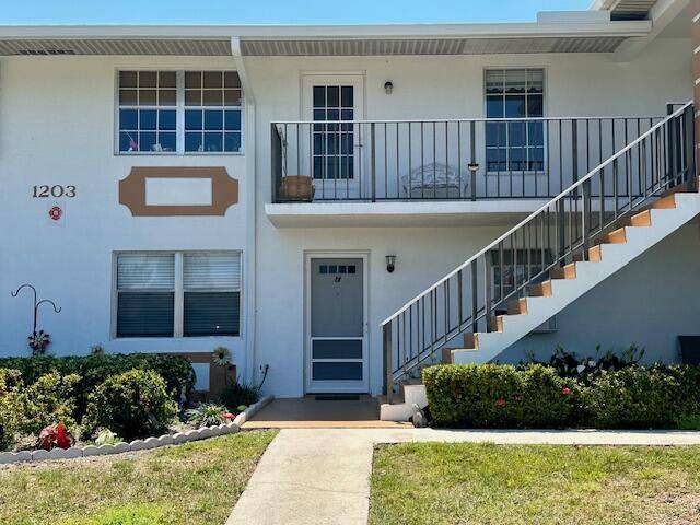 Desirable First Floor Unit in a Wonderful Location in High Point !