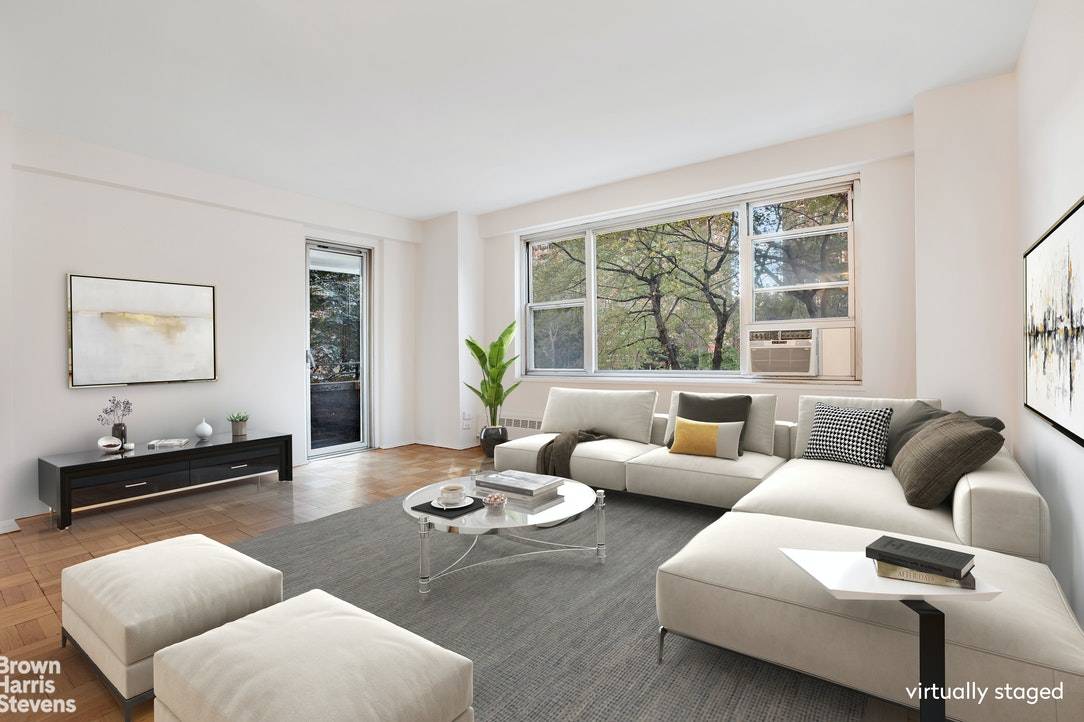 One sunny, spacious apartment a bit of imagination the home of your dreams.