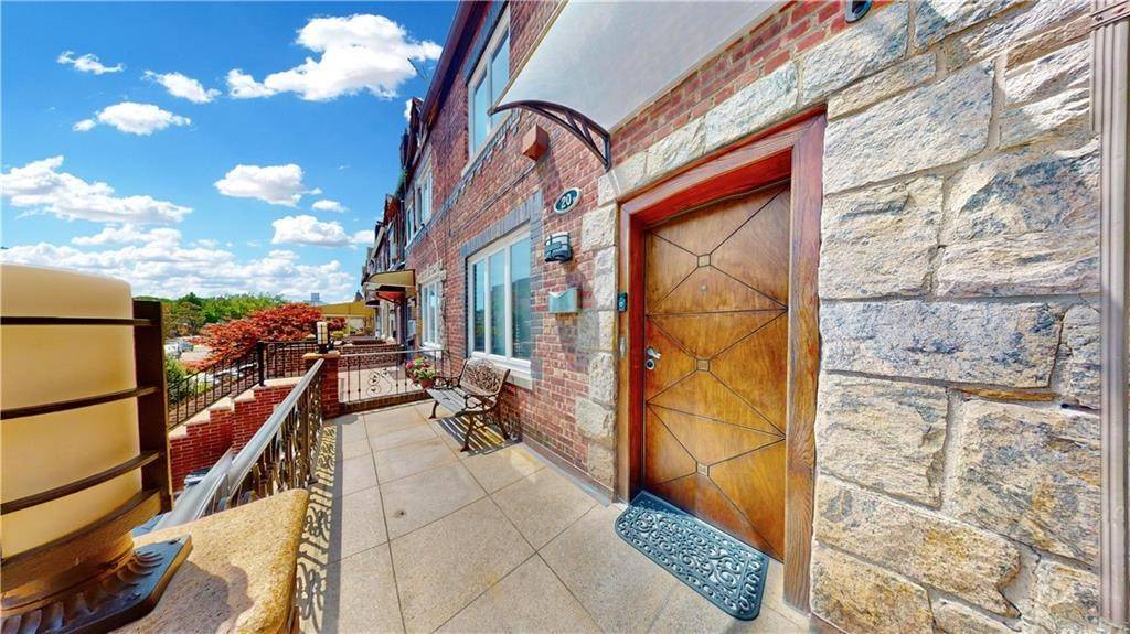 Welcome to this stunning single family home located on the border of Brighton Beach and Manhattan Beach.