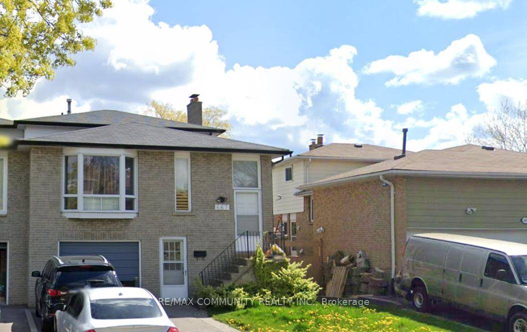 This well maintained split bungalow sits on a rare, oversized deep lot in one of Pickerings most sought after family neighbourhoodsjust minutes from Lake Ontario, scenic trails, and top rated ...