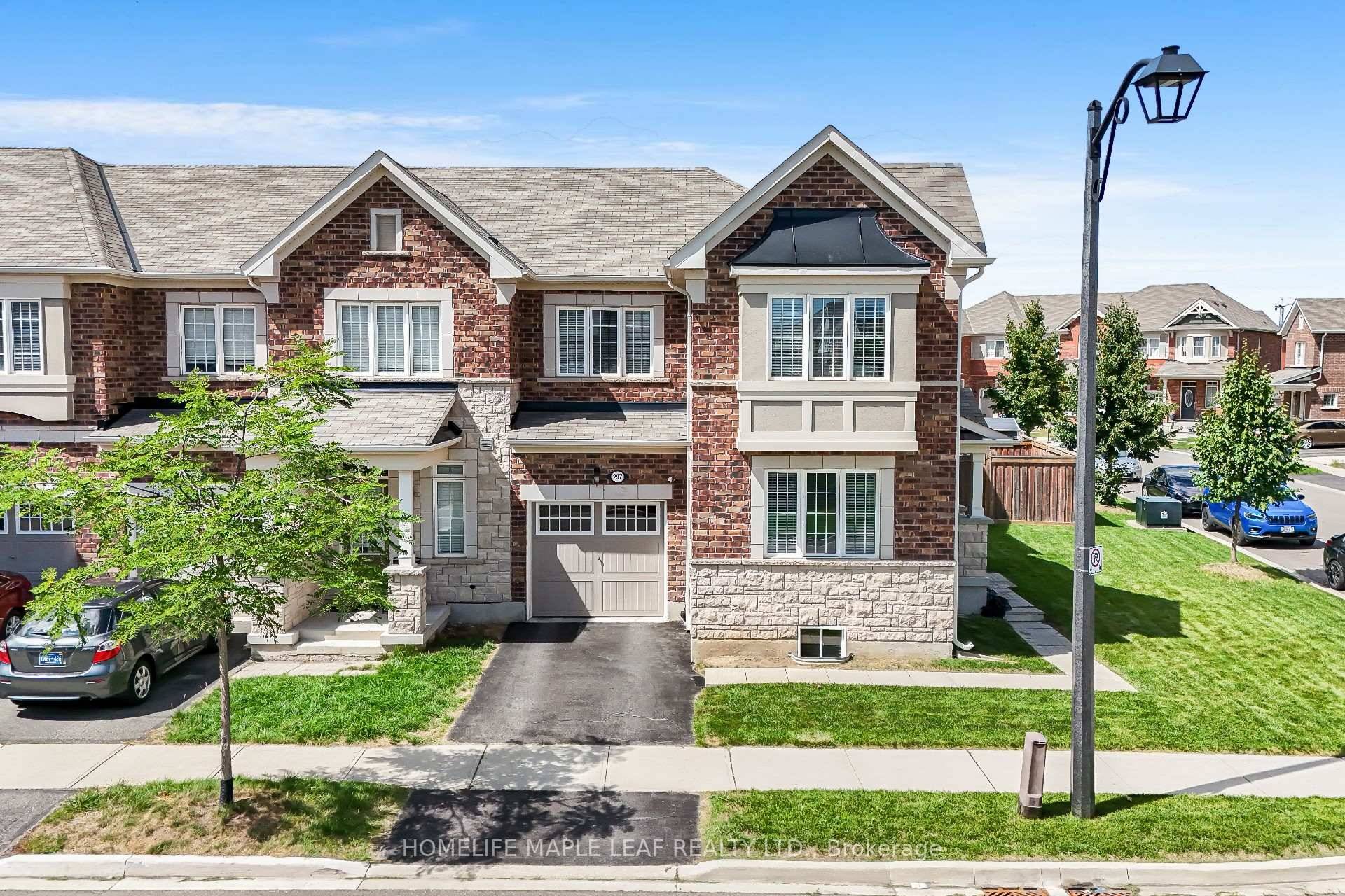 Welcome to 297 Reis Place A Sun filled corner home set on a pie shaped over sized lot.