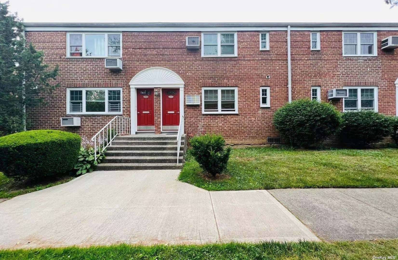 Well maintained Beautiful Alley Pond Garden style Large 1 bedroom Coop.