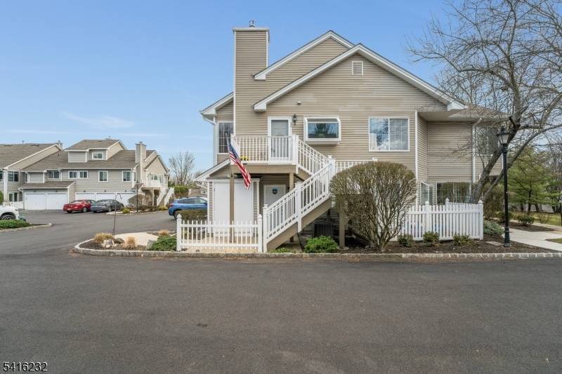 Pride of ownership is evident in this move in ready townhome located in desirable Signal Pointe.