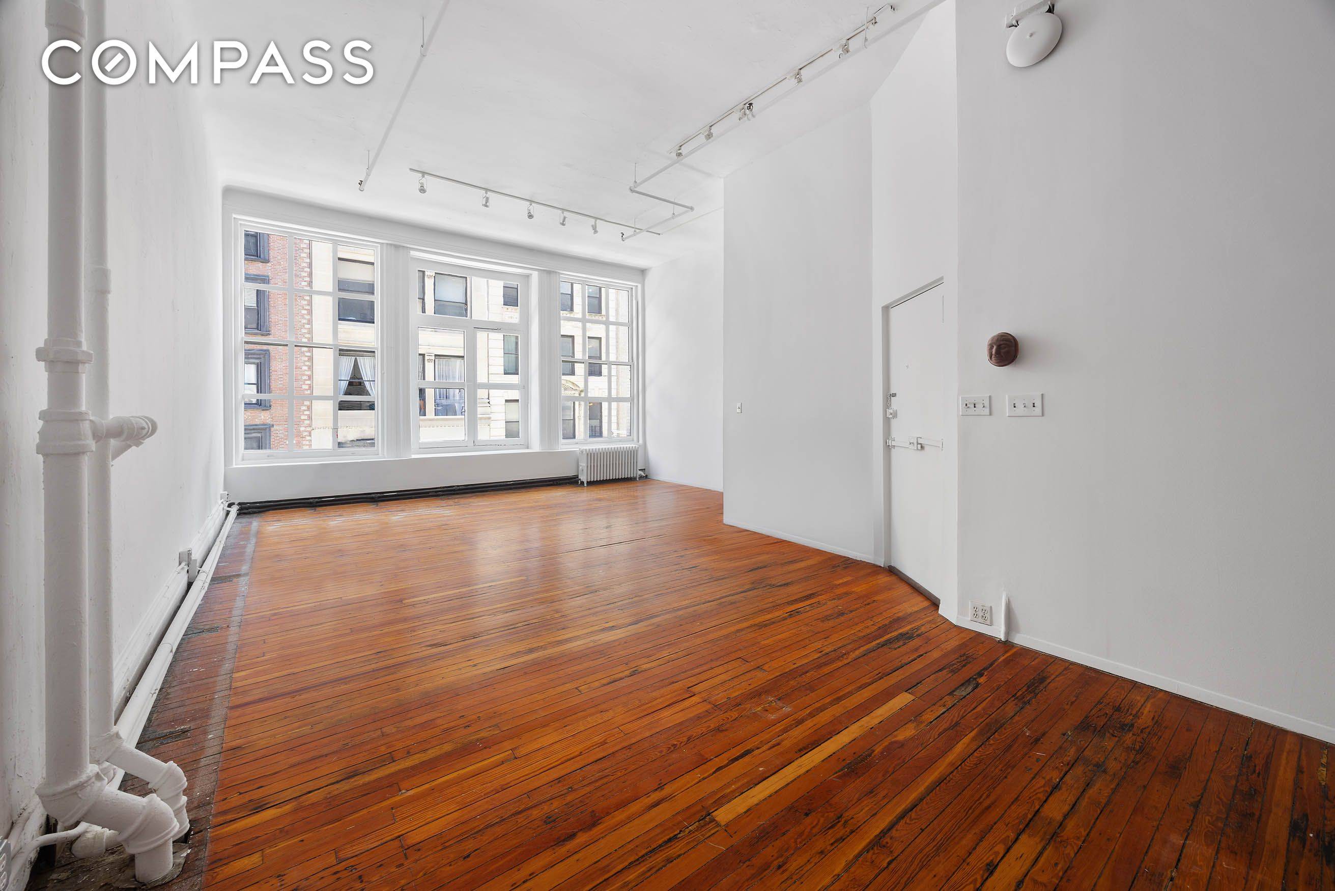 Incredibly Low Monthly Maintenance Quintessential Flatiron Loft Unlock the potential to create your dream home in this spectacular artist s loft.