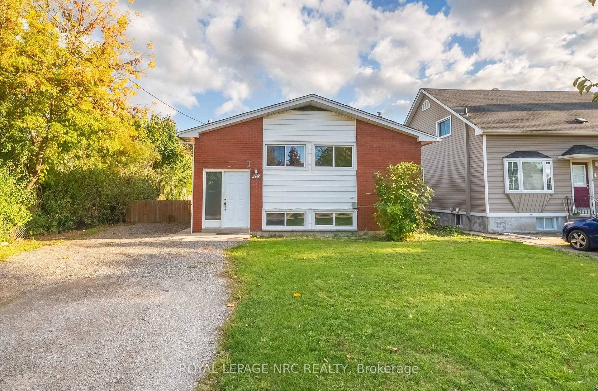 Welcome to 42 Fawell, an updated raised bungalow located in the desirable Grapeview area close to great schools, parks, and bus routes.