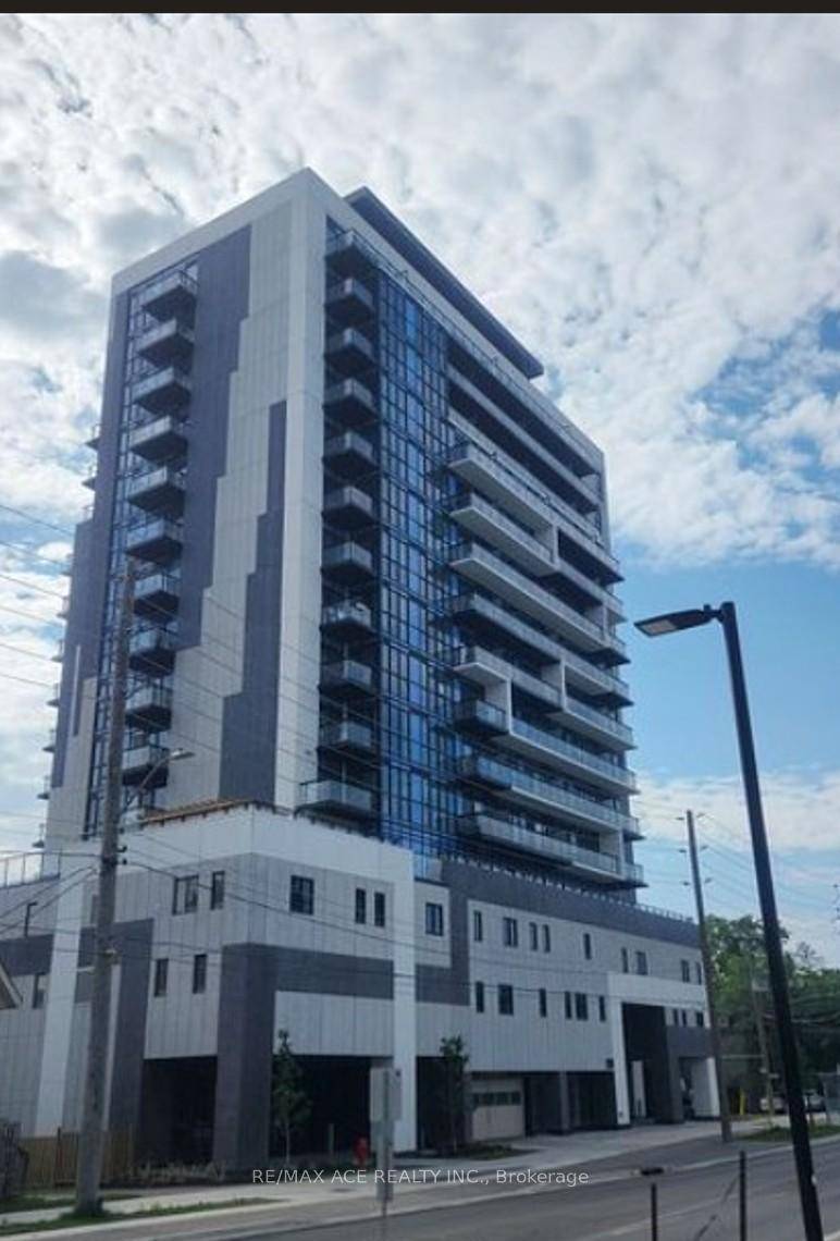 Welcome to ONE28, in the heart of Waterloo, steps to Wilfred Laurier University amp ; minutes to the University of Waterloo, offering low maintenance fees amp ; state of the ...