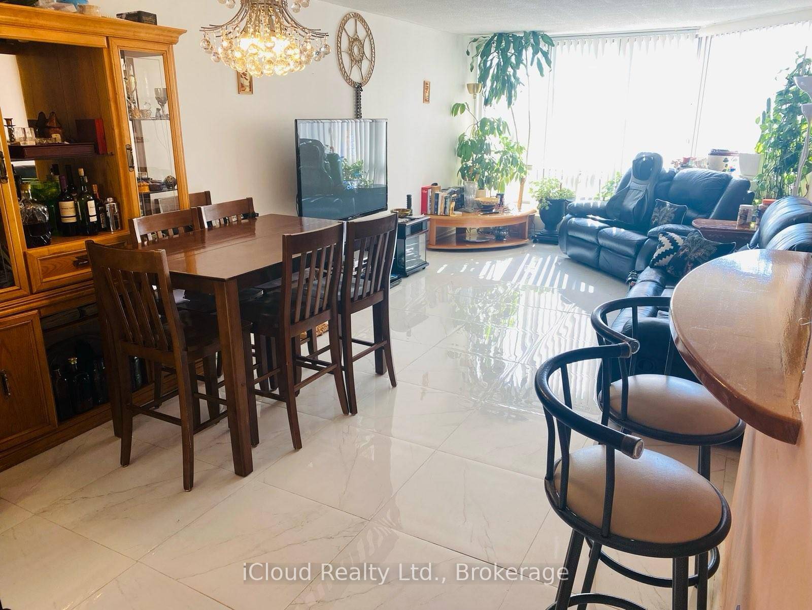 Welcome to this spacious 2 BR, 2 Bathroom, 2 Parking plus locker unit, which features an amazing wrap around south view of Lake Ontario and City Skyline.