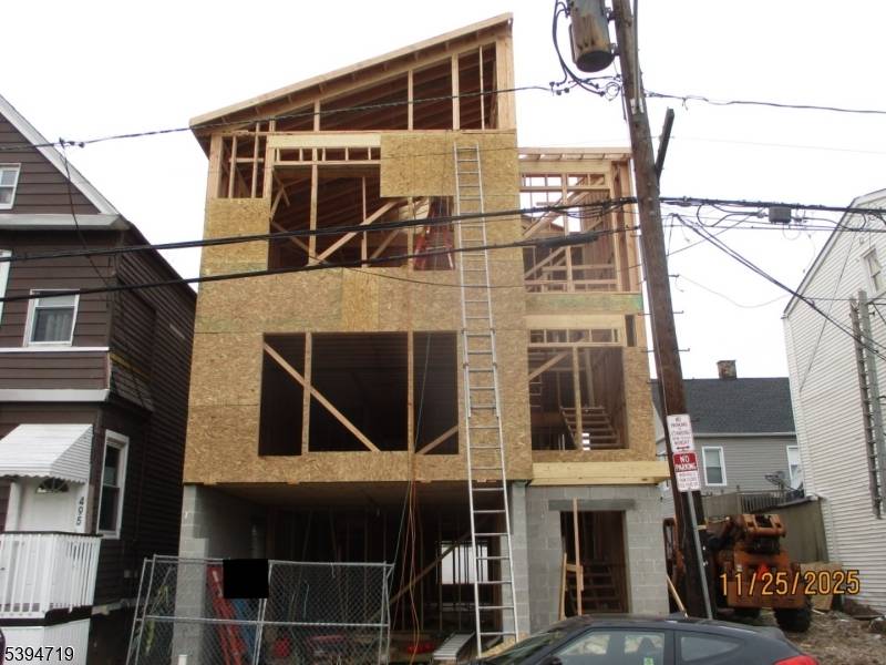 Brand new contemporary style 3 family home.