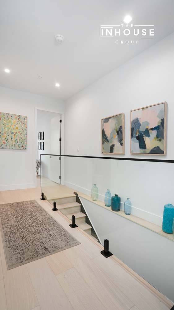 Email for an appointment Discover modern living in the heart of Bushwick, Brooklyn with this stunning two bedroom duplex garden unit in a brand new development.