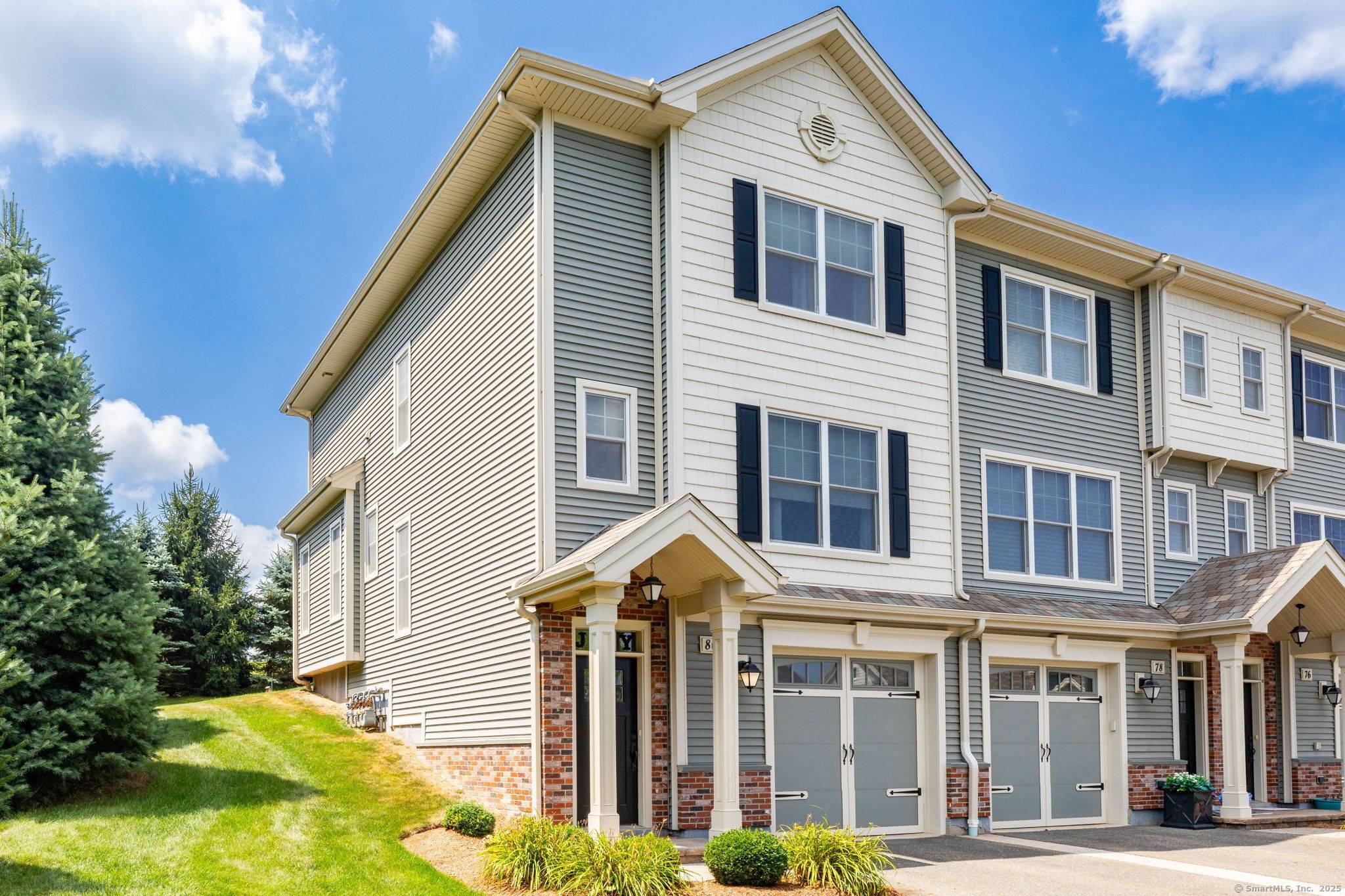 This is an exceptional end unit townhome nestled in the sought after Harvest Village community, known as one of the most beautifully maintained and well constructed complexes in Hartford County.