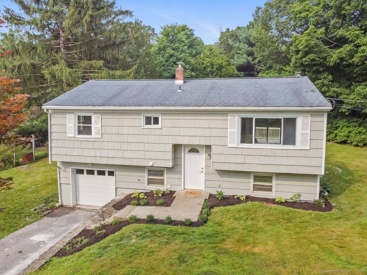 Welcome to lake life at this newly renovated 3 bedroom Candlewood lake charmer !