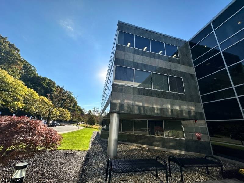 An amazing location on Route 10 near Routes 202 and 287, perfect for your office or business, with close proximity to Morristown.