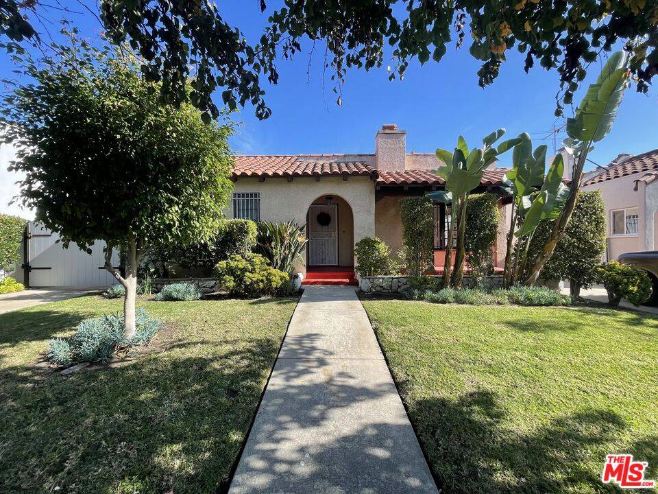 560 N Irving Blvd 3.0 Hancock Park LA