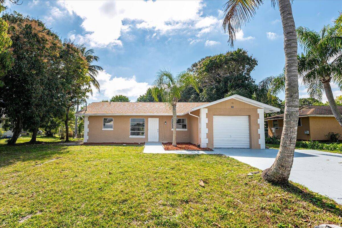 Discover your perfect piece of paradise in Port St Lucie !
