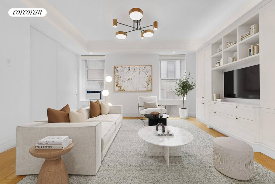 Located in the heart of Carnegie Hill in a boutique co op between Madison Avenue and Park Avenue and less than two blocks from Central Park and Museum Mile, this ...