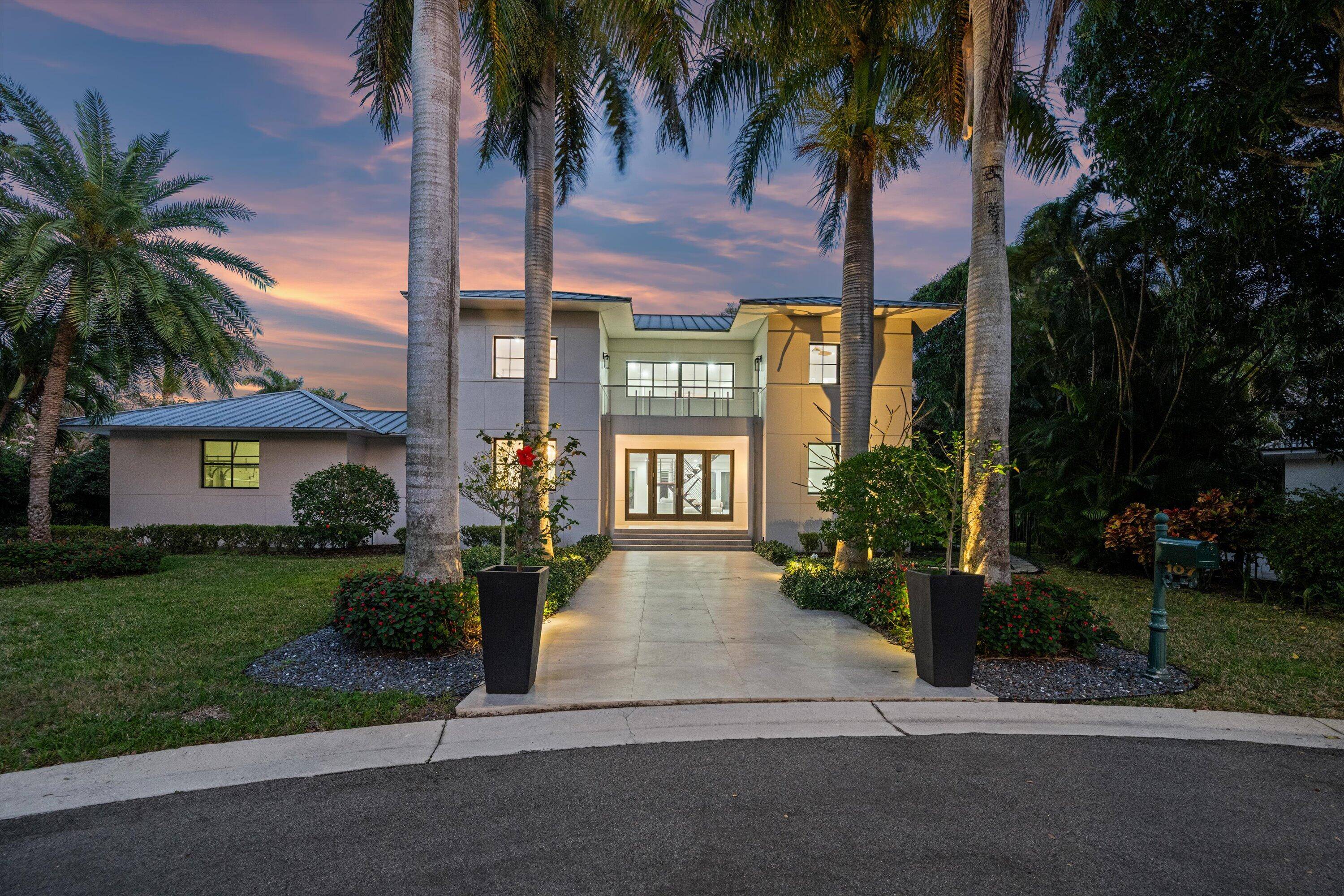 A Masterpiece of Coastal Luxury in Sewall's Point !