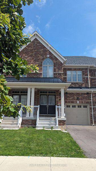 Gorgeous Luxury Freehold 3 Bed Townhouse.