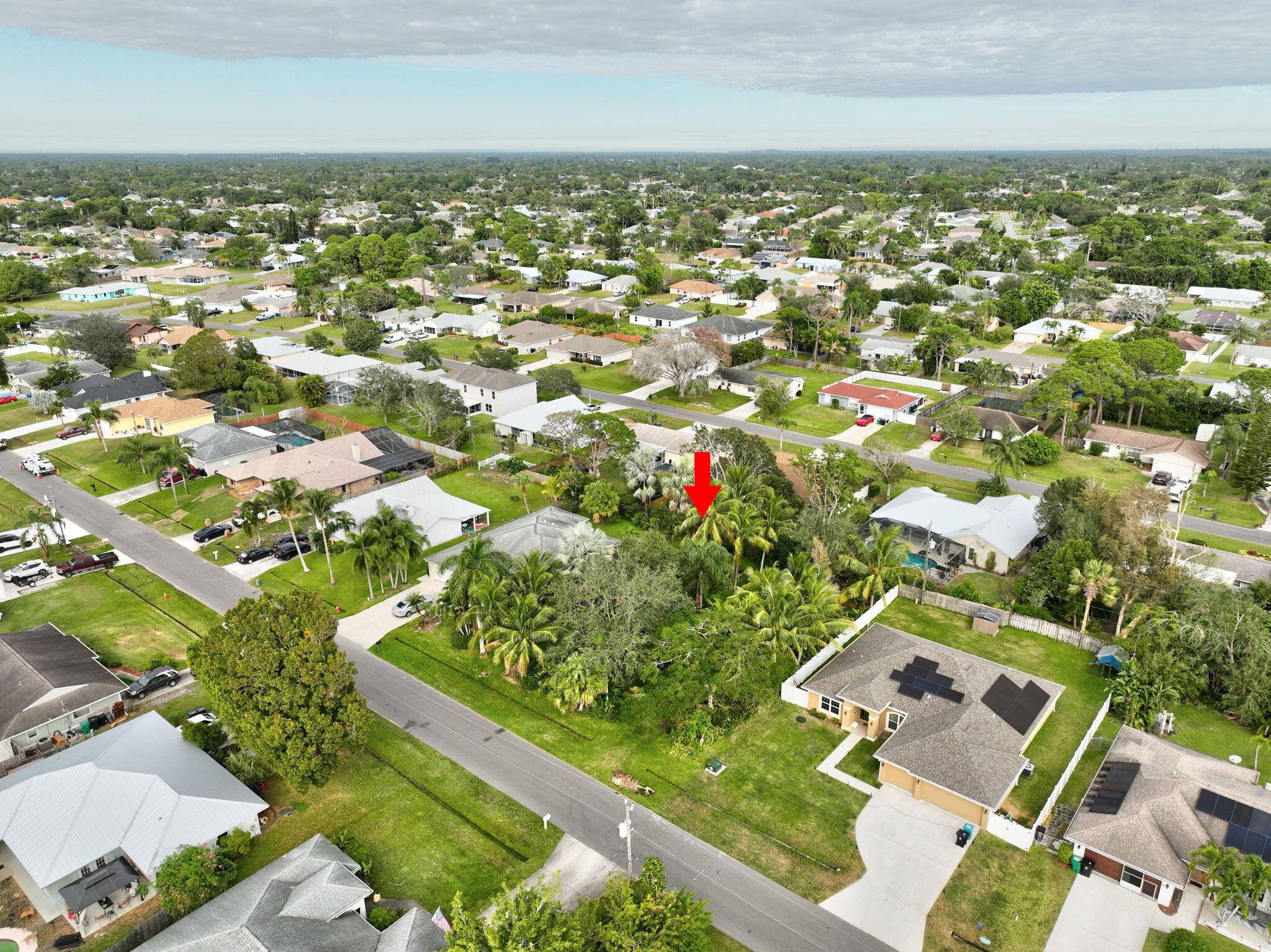 Prime opportunity to build your dream home on this vacant lot in a fantastic location !