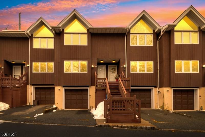 Marion Dr West Orange Twp. New Jersey Single-Family