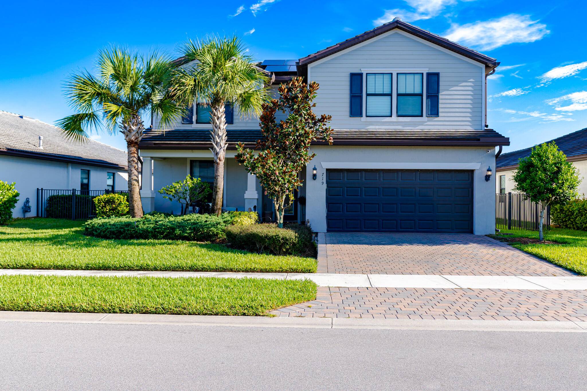 Veranda Gardens, 2 Story, DiVosta Citrus Grove Model has 4 bedrooms and 2.