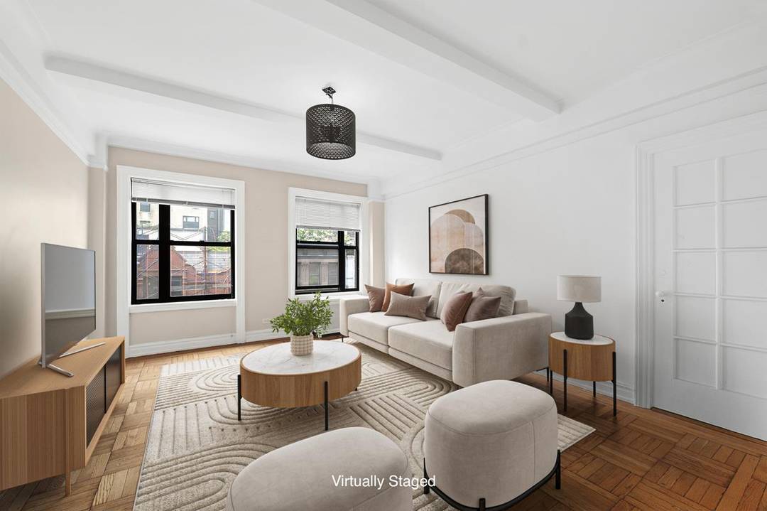 PRIME CENTRAL PARK BLOCK CONVERTIBLE 3 BEDROOM WITH PRE WAR CHARM.