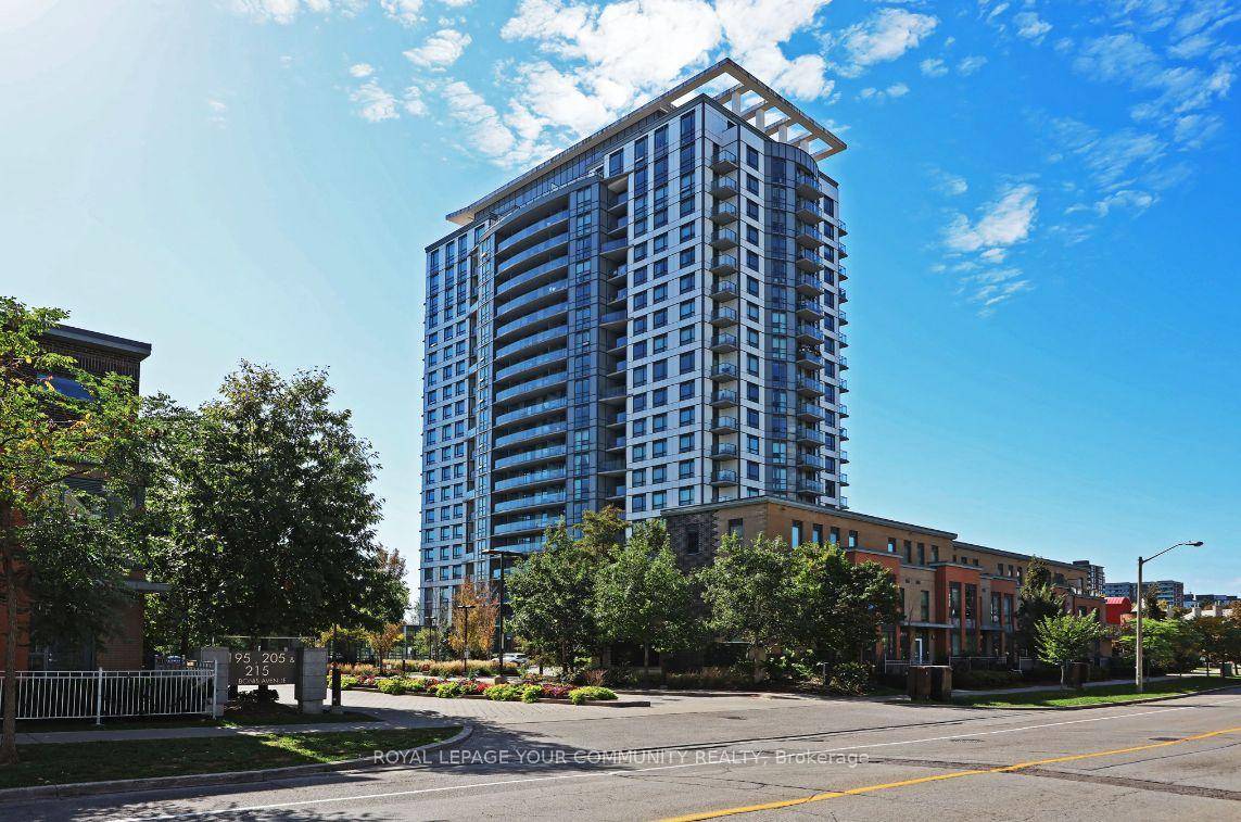 Love Condos. 2 Split Bedrooms, Laminate Floor Throughout, 2 Full Baths.