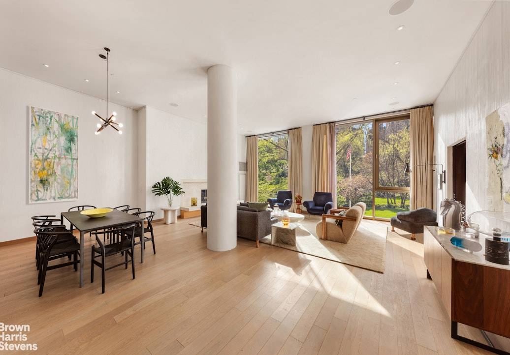 SOME DREAMS YOU WAKE UP FROM, OTHERS YOU WAKE UP TO Overlooking historic Gramercy Park is the incomparable 3B, a south facing, light filled, 2729 square foot residence magnified by ...
