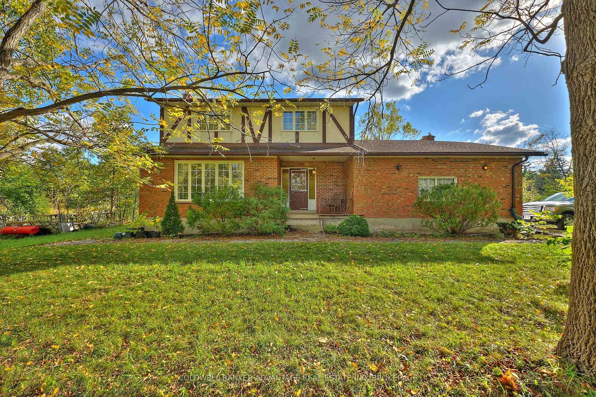 Welcome to 925 Carl Road, Welland a rare opportunity to own 24.