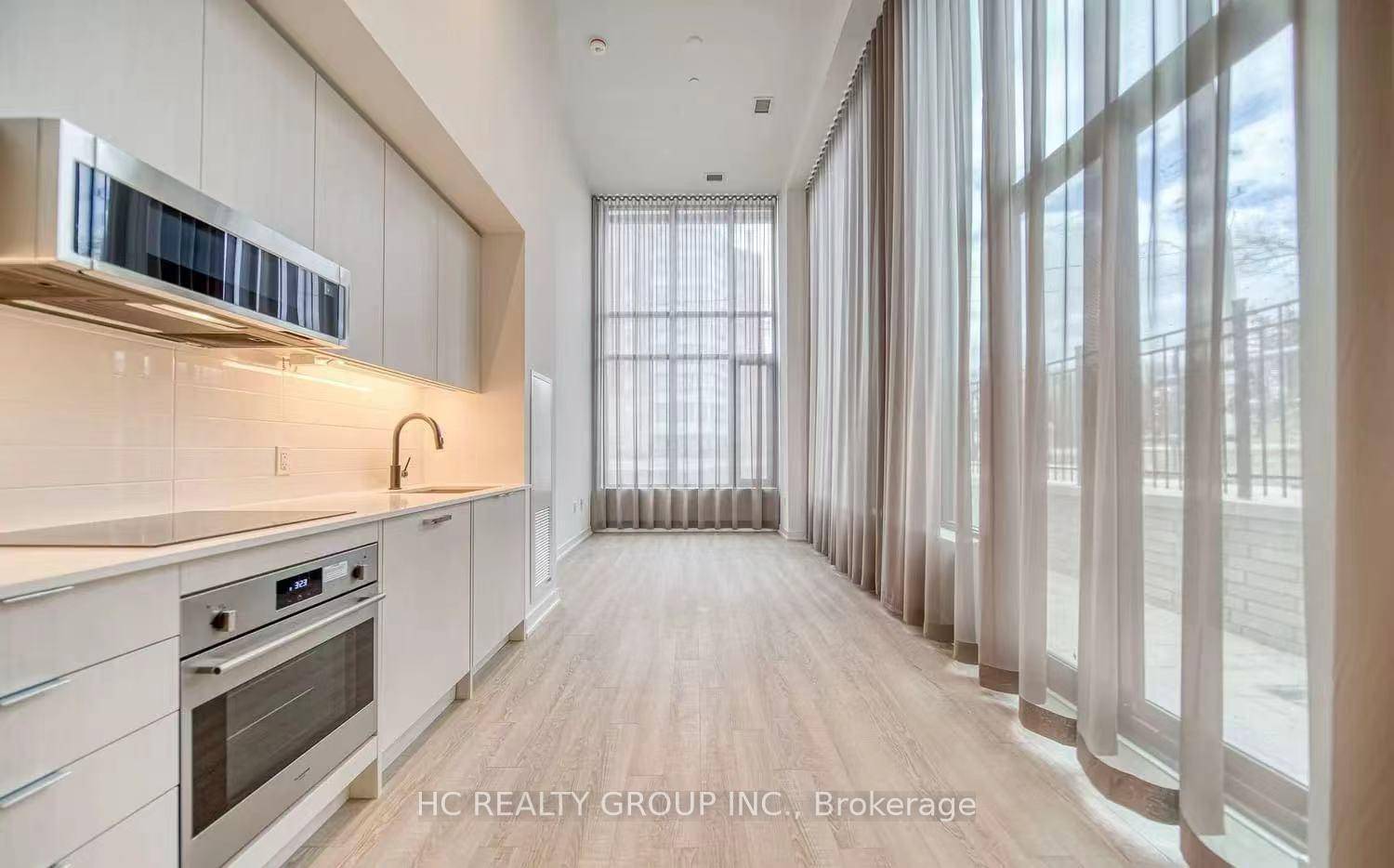 Welcome to this spacious luxury Townhouse Condo unit with Two Split bedrooms amp ; Two Full bathrooms in the Midtown Toronto modern Boutique style Residence Condo Building at Lawrence amp ...