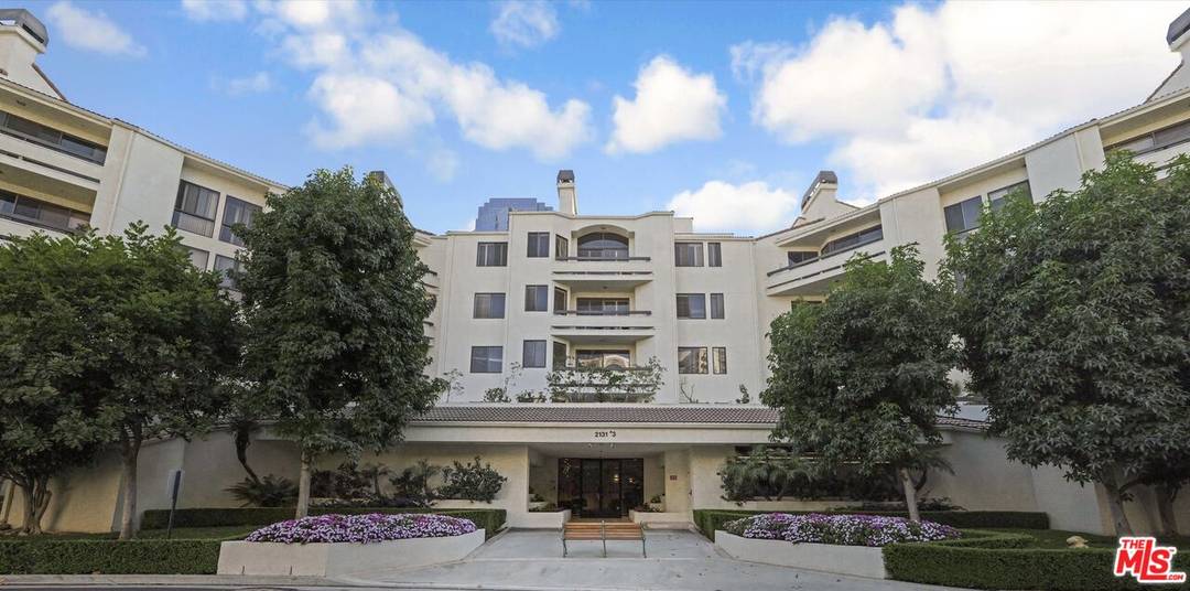 2131   Century Park Ln 2BR Beverlywood La