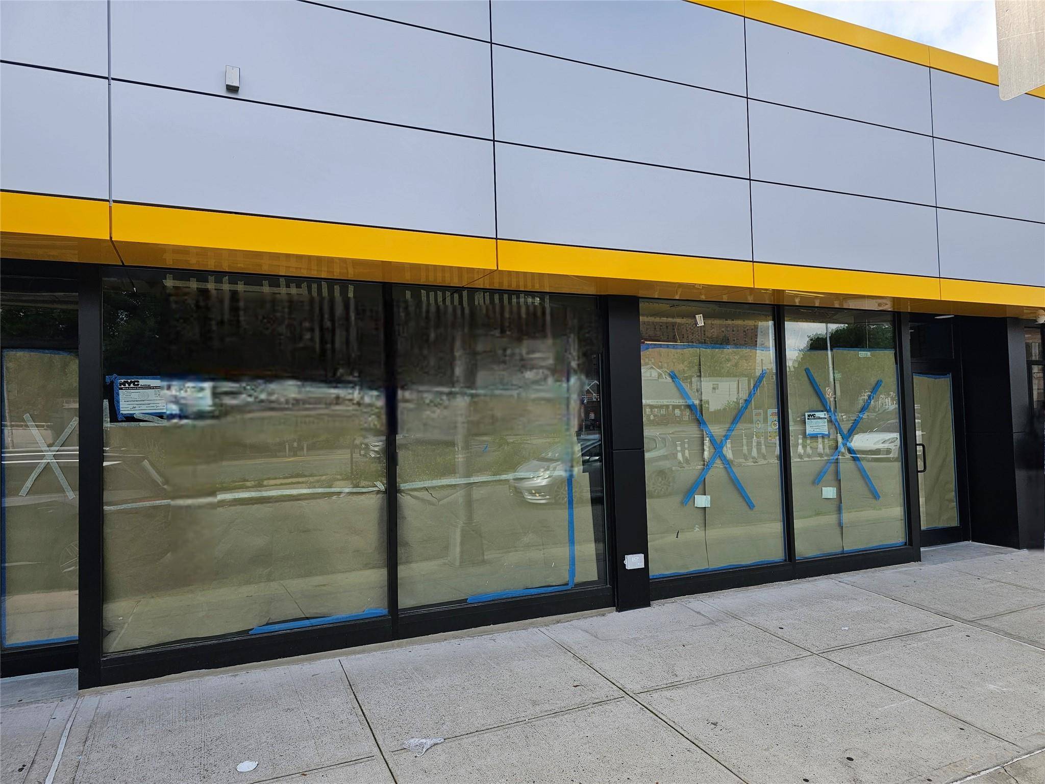 This Versatile Commercial Space offers a unique opportunity for Retail amp ; Professional use.