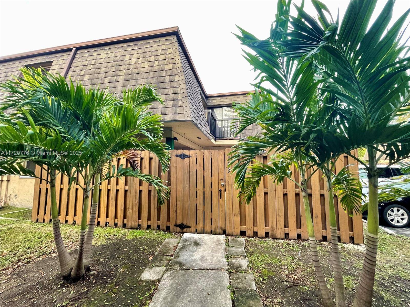 Beautiful, fully remodeled CORNER UNIT Townhouse with 3 bedrooms and 2.