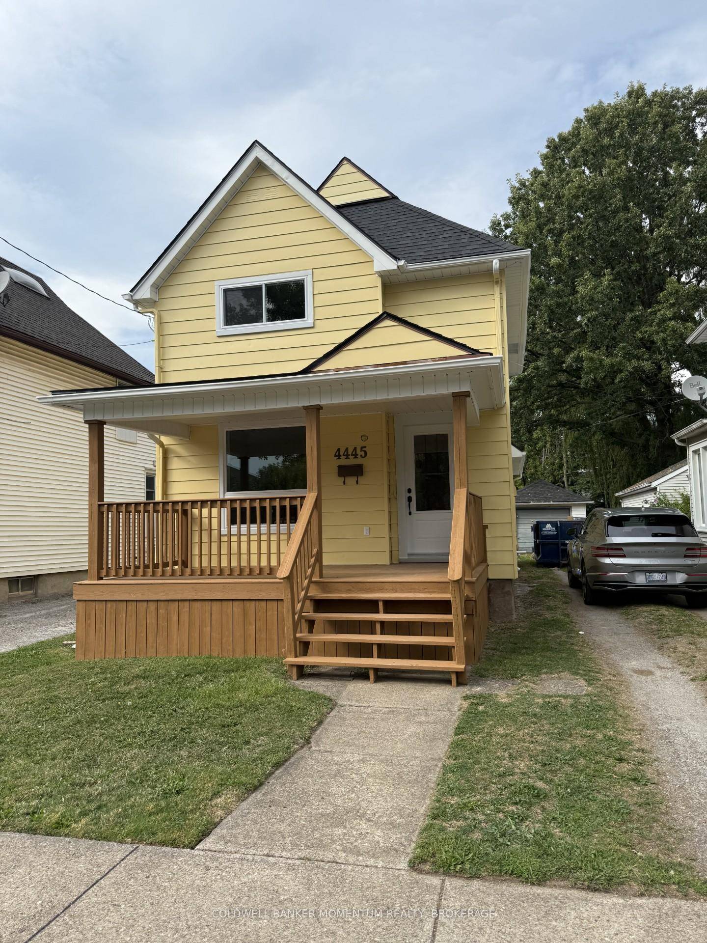 This beautifully renovated 3 bedroom home close to niagara gorge, parks, schools and walking trails beats any townhouse or Condo for Price and amenities.