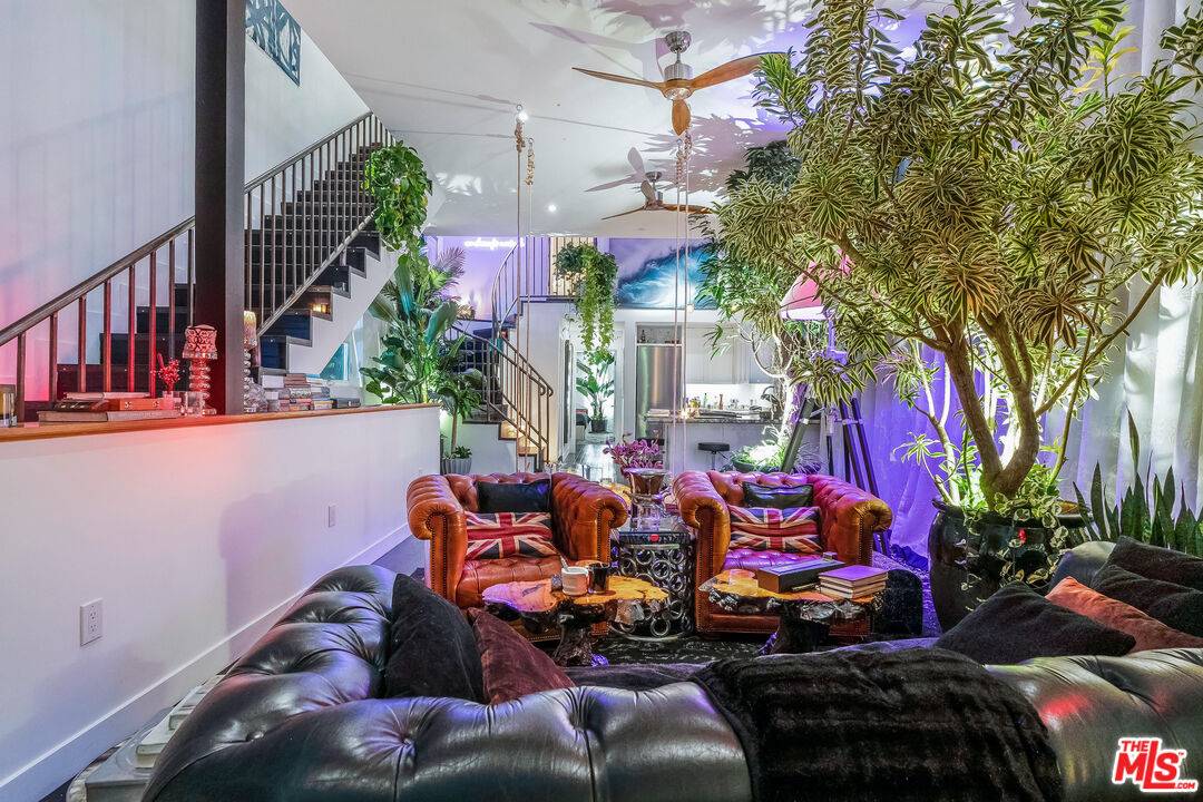 2513   Lincoln Blvd 3BR Marina Del Rey La