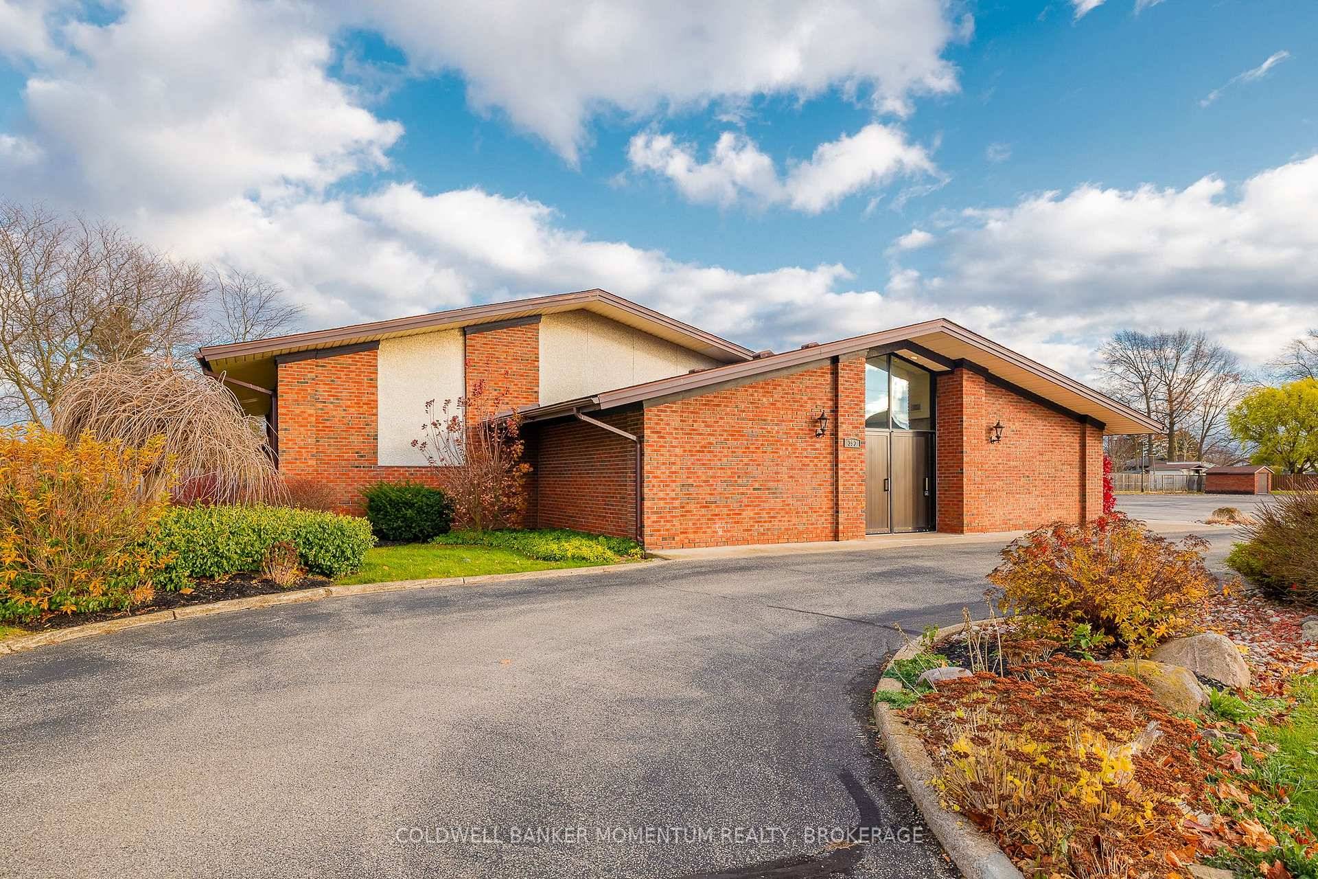 Discover this prime investment re development opportunity.