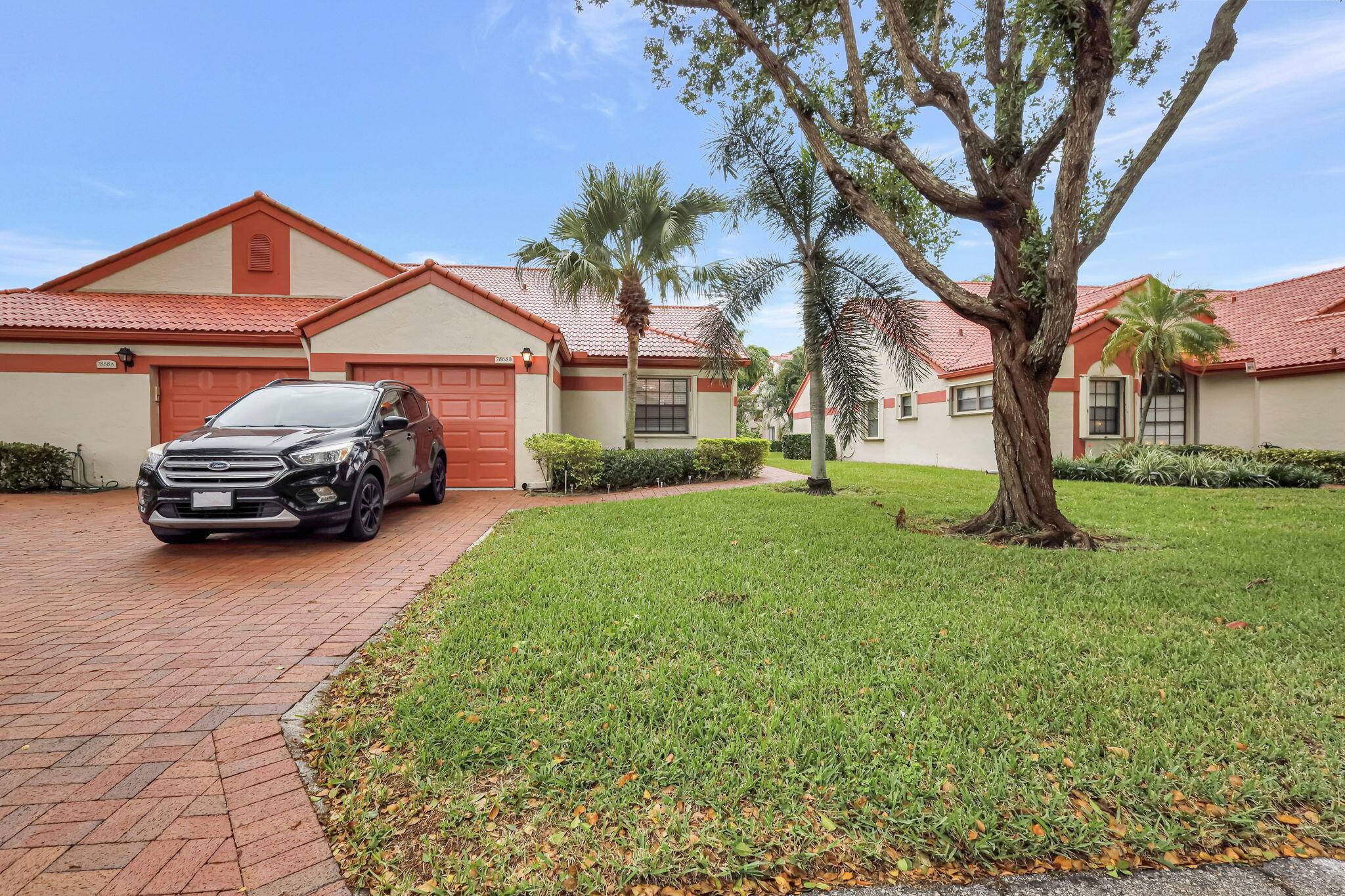 Submit your offer for this superb property today !