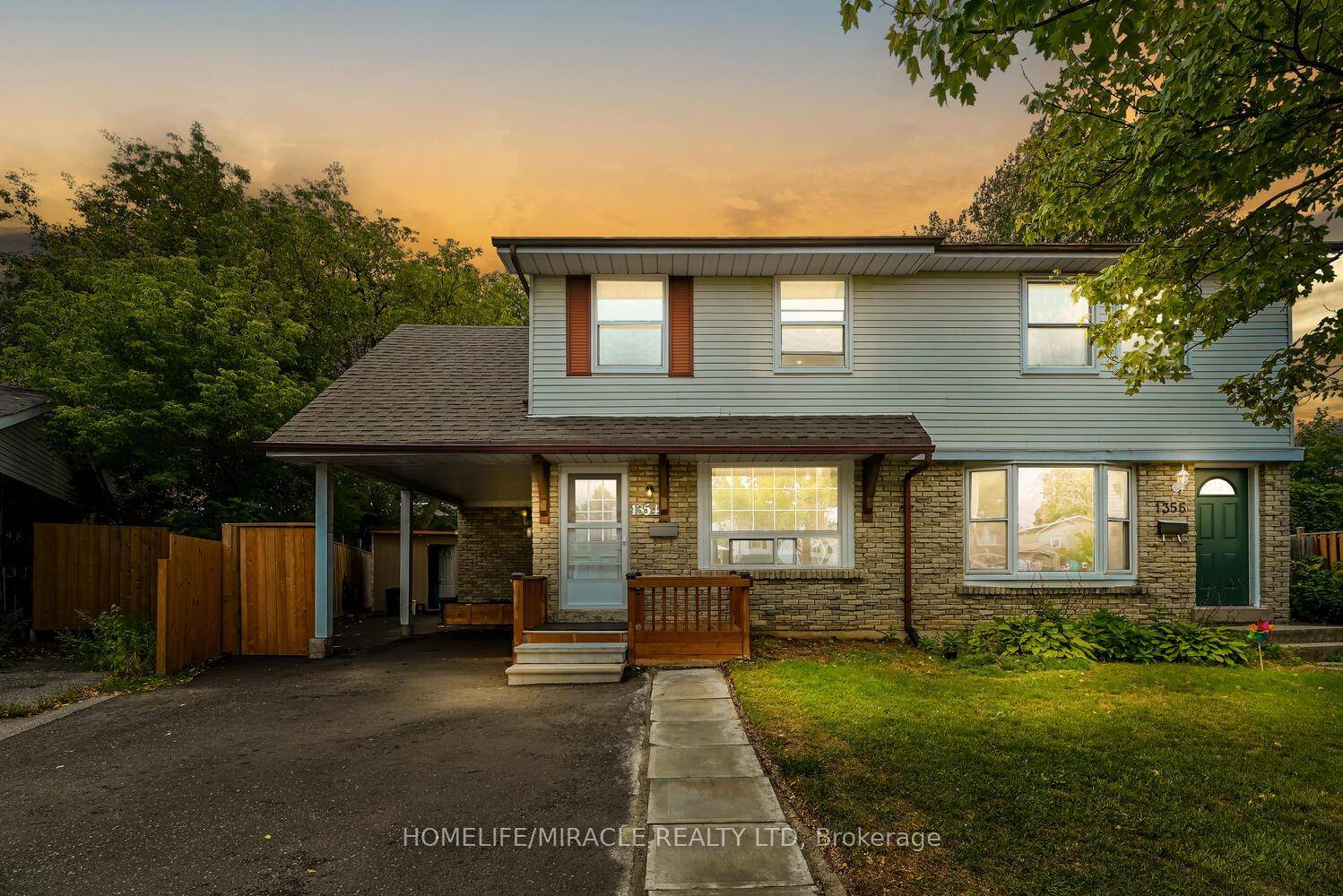 Welcome to this beautifully updated 4 bedroom, 3 bathroom semi detached home nestled in a quiet, child safe cul de sac in highly desirable North Oshawa, just steps from Durham ...