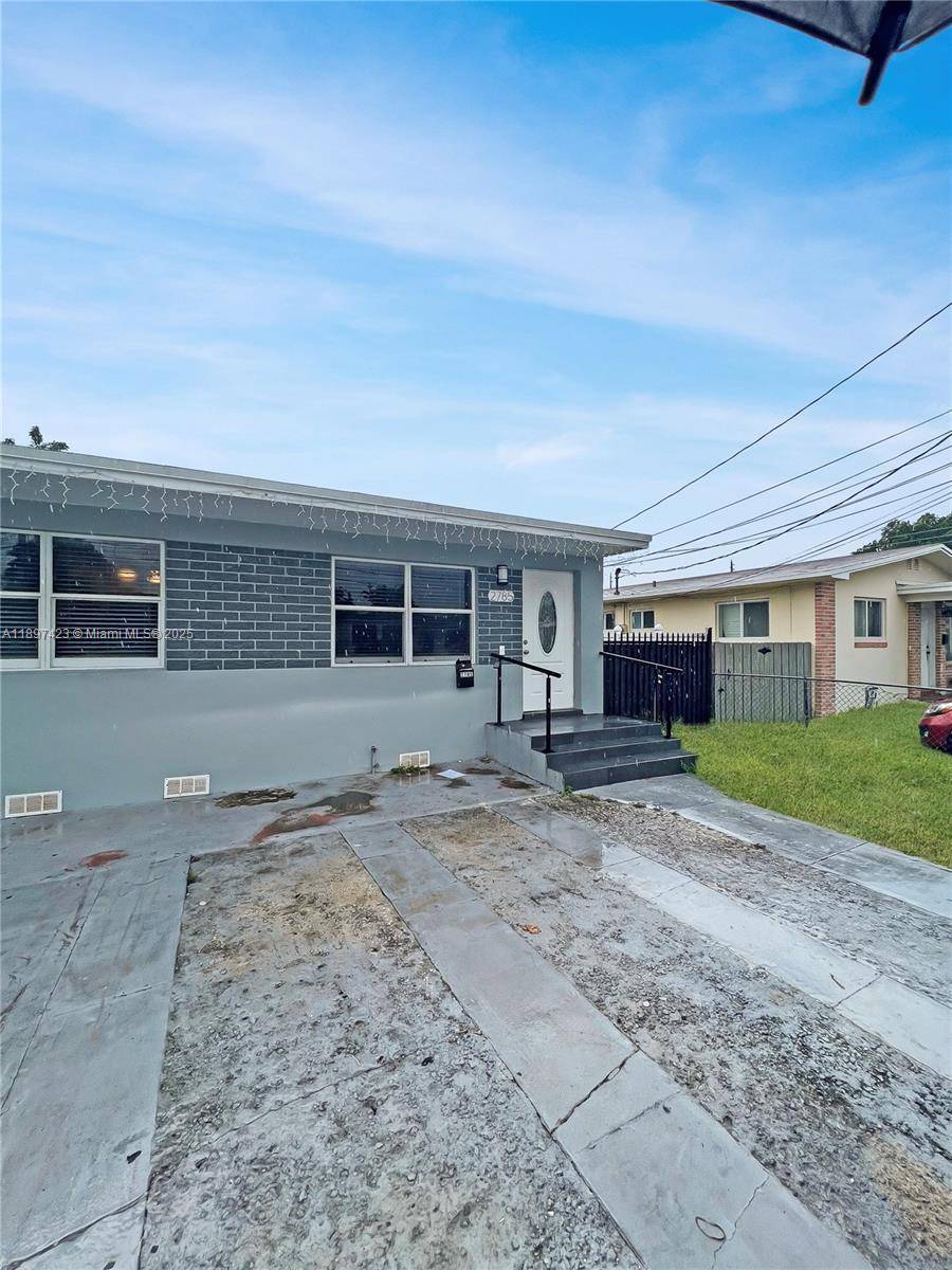 Exceptional investment opportunity in Coconut Grove !