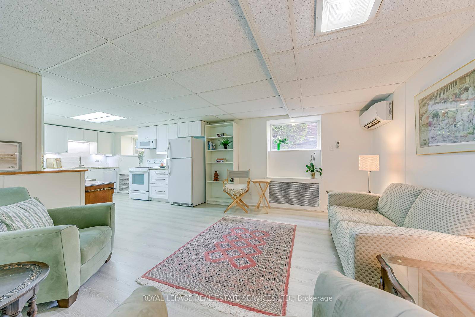 This exceptional 2 bedroom basement apartment combines modern renovations with the timeless charm of a classic High Park home.