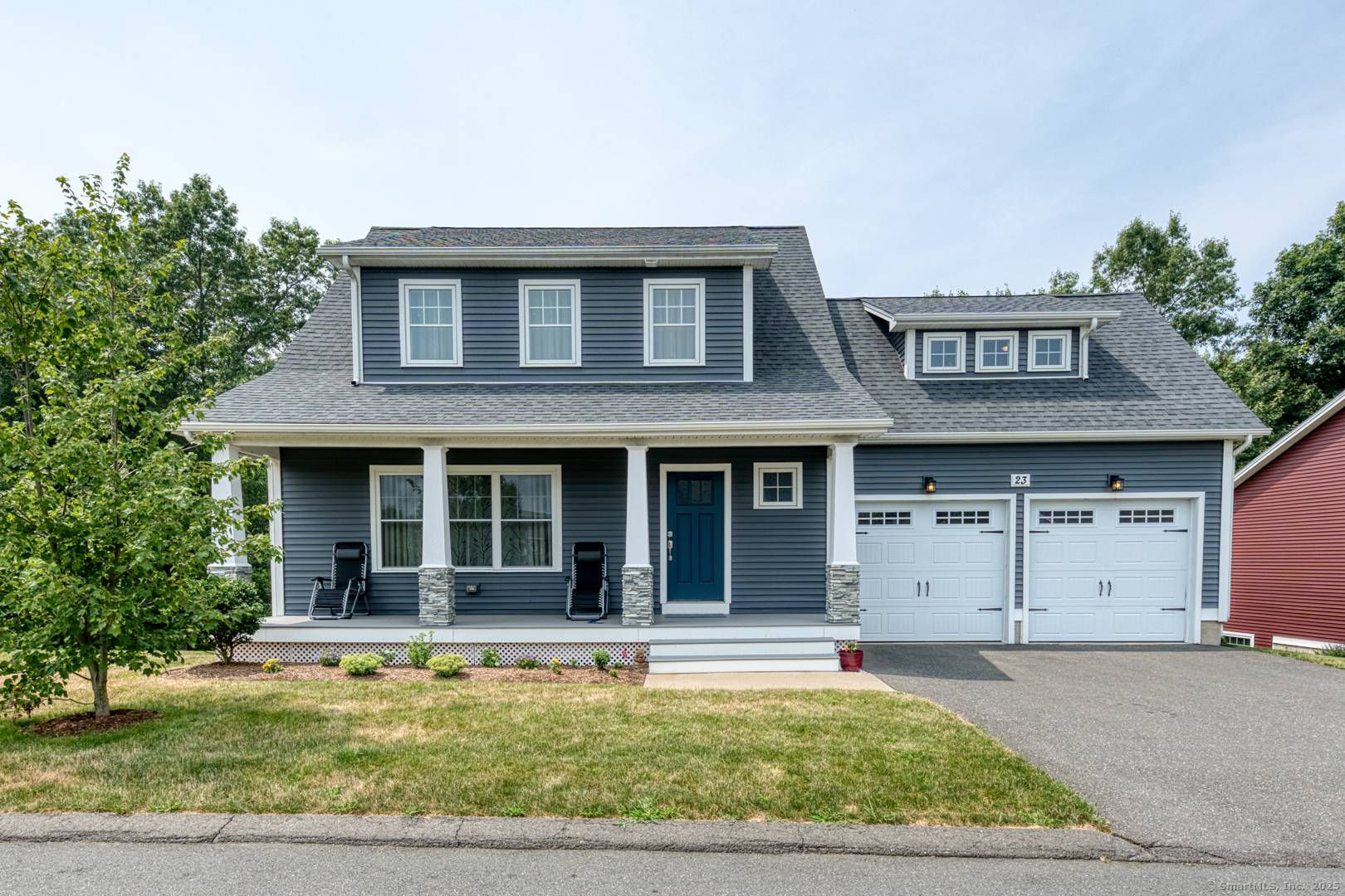 WELCOME TO THIS GORGEOUS 4 BEDROOM, 4 BATH HOME OFFERING THE PERFECT BLEND OF STYLE, SPACE, AND FLEXIBILITY.